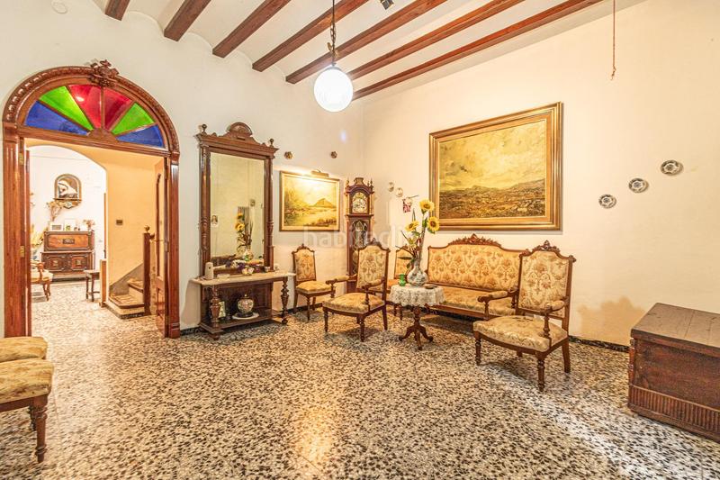 Foto e2721885-b790-475e-af81-ef42a3e5f3a9. Maison avec parking dans Manuel