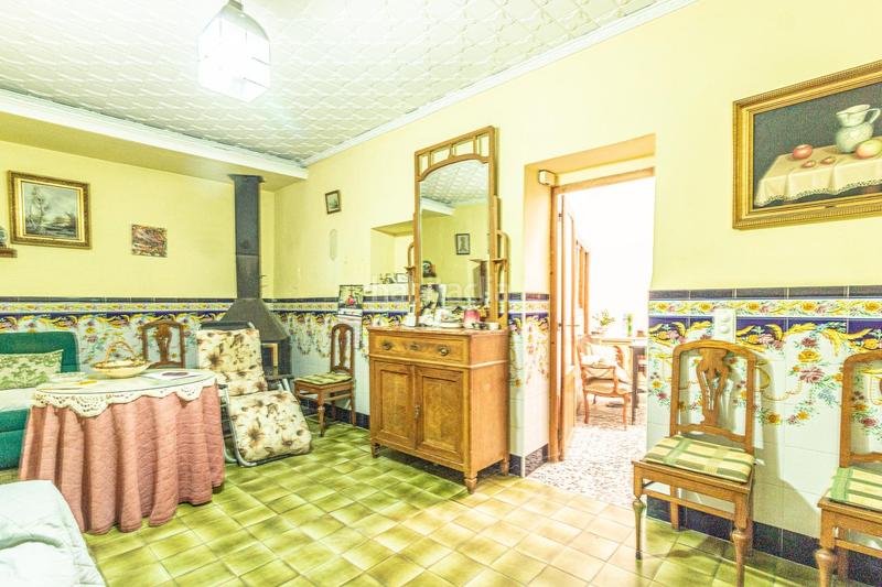 Foto f3cbb89d-1298-4e3d-a919-eb837572d3d6. Maison avec parking dans Manuel