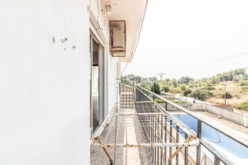 Foto 0a9d00ae-c7b5-42aa-ab84-fda3d2394a06. Chalet tu próximo hogar te espera en los lagos en Alginet