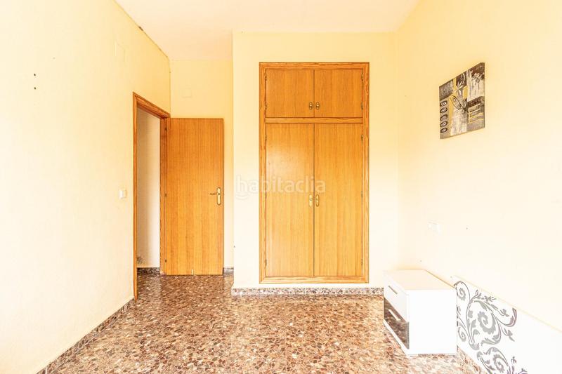 Foto 40bbc28c-fbe9-41b1-b8d6-a9819ba37e68. Chalet tu próximo hogar te espera en los lagos en Alginet