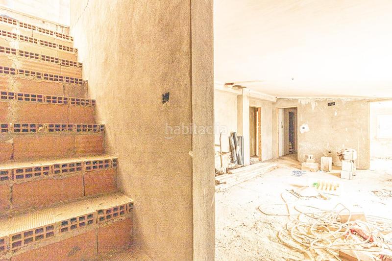 Foto a5ec11c8-3cf9-4896-8148-23d02644821e. Chalet tu próximo hogar te espera en los lagos en Alginet
