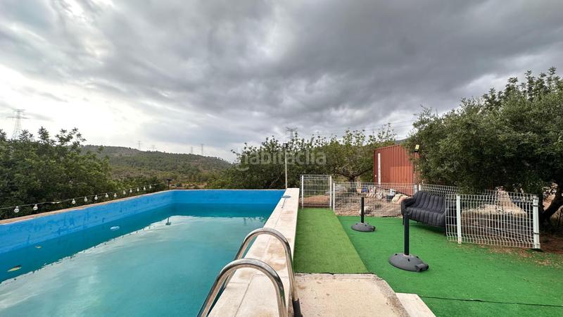 Foto a54176bc-04aa-480f-9355-86e210843a80. Affitto casa con piscina in Catadau