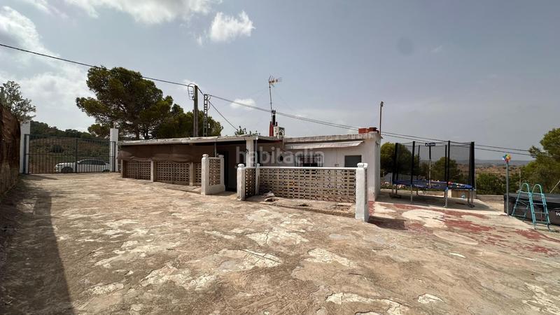 Foto b63bea37-6cd4-4b4b-bd13-8edd851c8955. Casa  de campo rústica en venta en Llombai