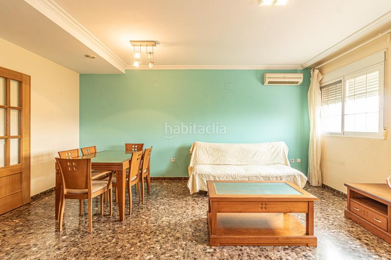 Foto 0ba3b9ad-6209-457f-af6b-df331945f1cb. Alquiler piso  zona notaría en Carlet