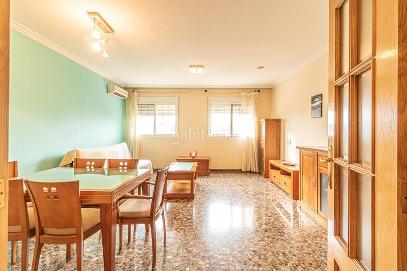 Foto c359dfeb-2b28-4cda-9591-5fb65a830c73. Alquiler piso  zona notaría en Carlet