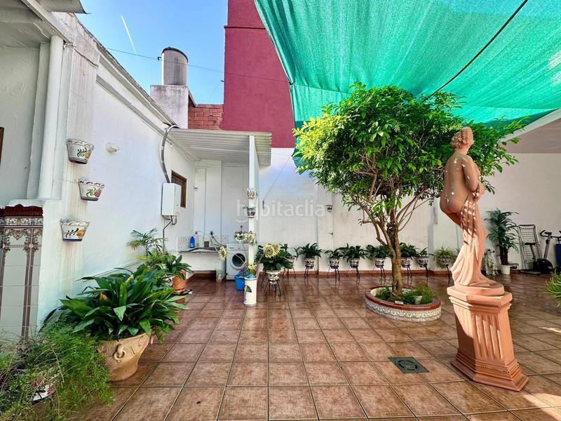 Foto 0d7e5cf6-4e97-4784-9a6f-28fd0ca63281. Maison avec parking dans Alberic