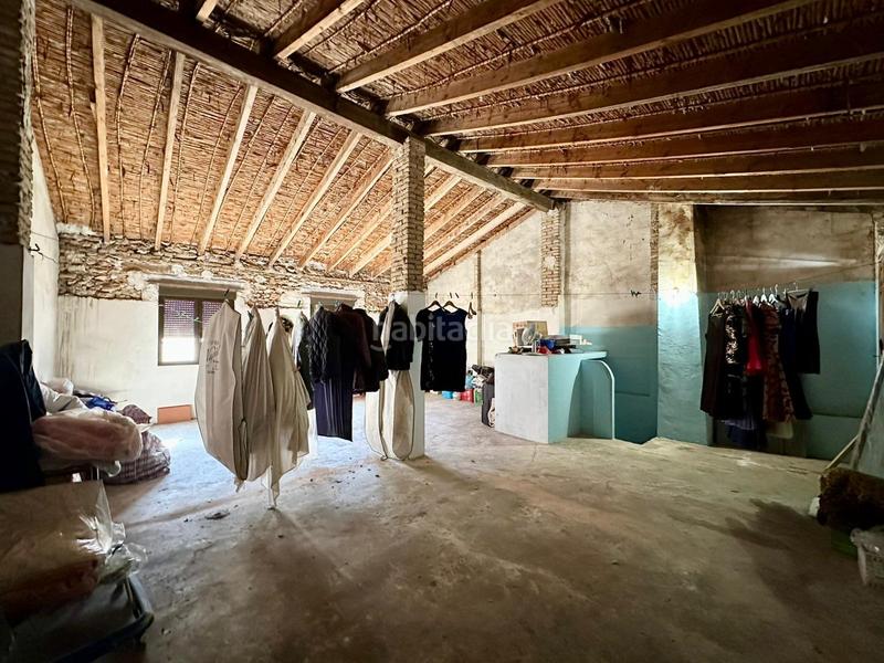 Foto 11fedbcd-e440-4c60-b424-ce4f00fa45c6. Maison avec parking dans Alberic