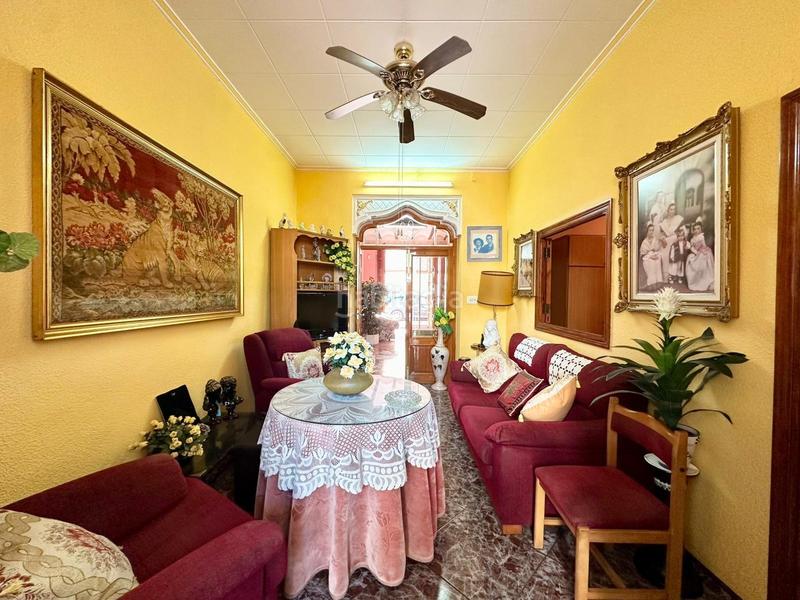 Foto 77df0a93-ddcb-4a24-afe5-ed1400ac6bd9. Maison avec parking dans Alberic