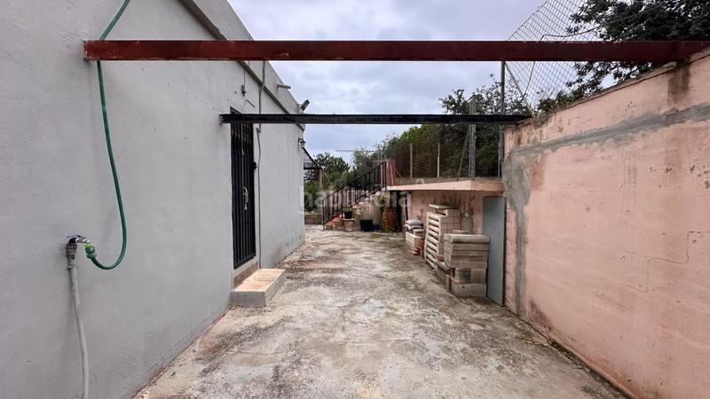 Foto 68af6c00-5155-44df-8ac9-bf9934a4a9c4. Xalet amb piscina a Tous