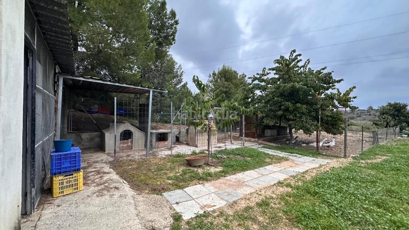 Foto 714a8488-b03d-4634-bea8-00679a527fae. Xalet amb piscina a Tous