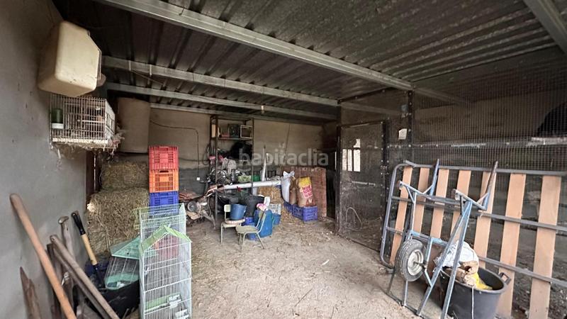 Foto 82903e55-bc5c-4112-b267-b764c3de2b83. Xalet amb piscina a Tous