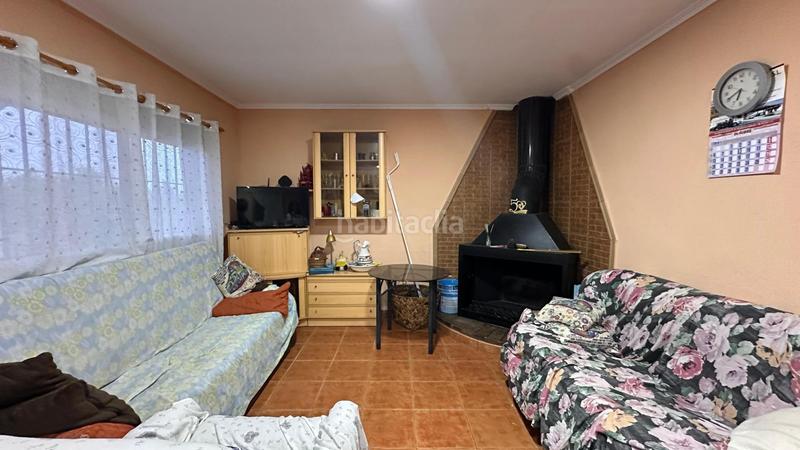 Foto ef4faf75-5136-4be7-9aa0-4ad9ef036055. Xalet amb piscina a Tous