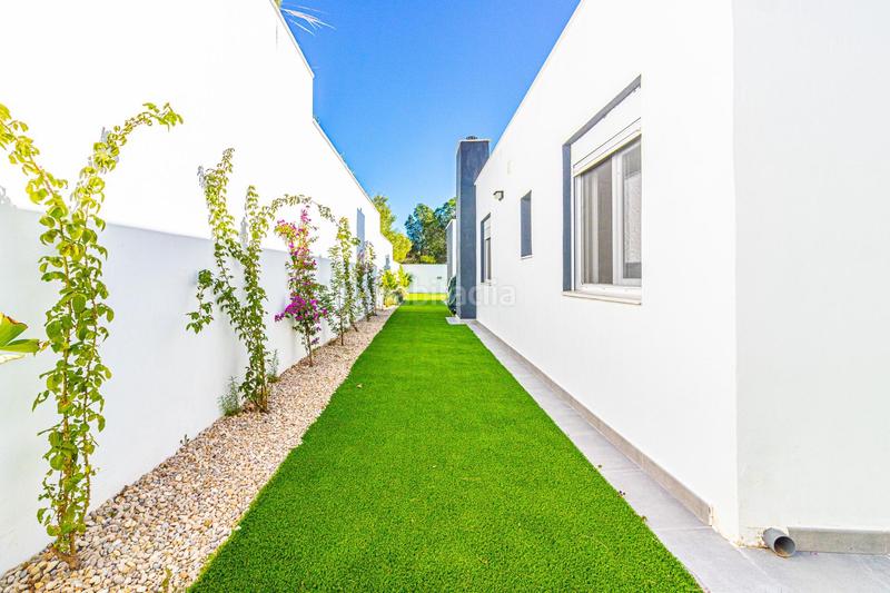 Foto 0de7f49a-3648-4247-b33d-8a836d6bd028. Chalet avec parking piscine dans Catadau