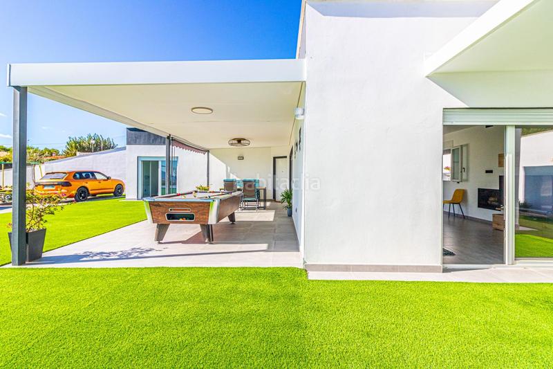 Foto aa73056f-d120-476f-926b-ed8427d21000. Chalet avec parking piscine dans Catadau