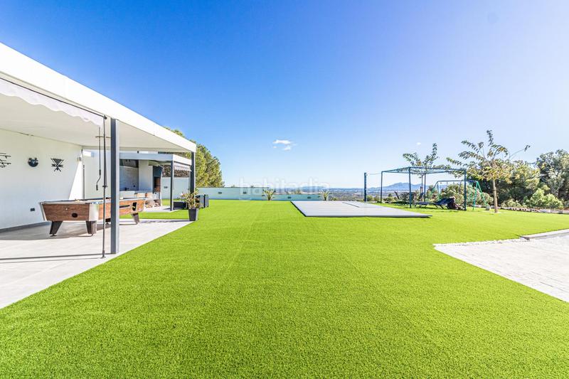 Foto c054fe76-3304-4528-9479-fd9a12a21469. Chalet avec parking piscine dans Catadau