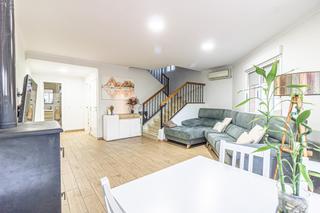 Maison jumelée à Alberic. Tu nuevo hogar en alberic luz, espacio y comodidad en cada rincó