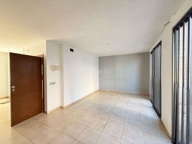 Foto a82ccbd2-f1a9-4a75-a1ac-d2a5ee0aee7e. Pis a Benifaió