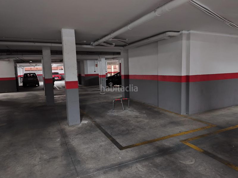 Foto 1d9bb0ce-6e2b-4912-bf32-c3b1c30f3b8d. Aparcament cotxe a Pobla Llarga (la)