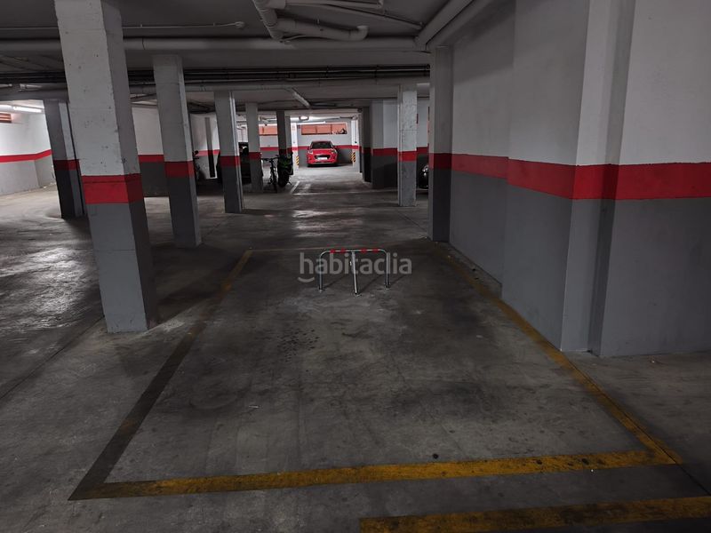 Foto 851bb13d-4b75-46f5-a1ae-c1e4ee5a780c. Aparcament cotxe a Pobla Llarga (la)