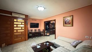 Haus en Carlet. Gran casa de pueblo en el centro de carlet con 249 m2, terraza y