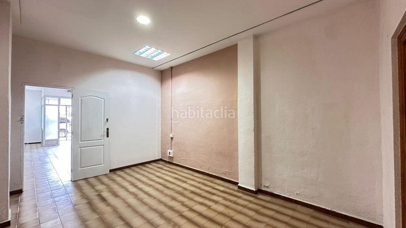 Foto ef910e02-b223-4393-bdfe-fde13a0b36c3. Local comercial a Carlet