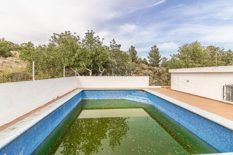 Foto 18872b7b-781c-49cf-a22b-7205bdc8a70b. Xalet amb aparcament piscina a Alginet
