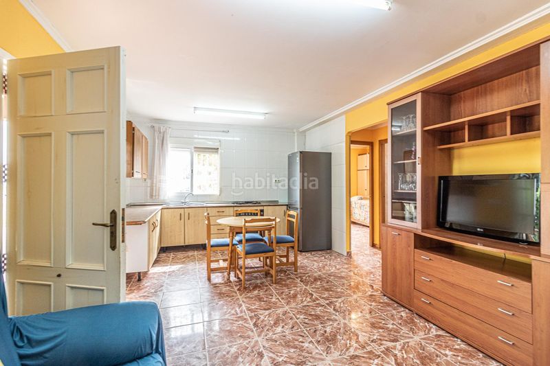 Foto 8ff89307-7bab-4392-9b3a-9907b713a046. Xalet amb aparcament piscina a Alginet