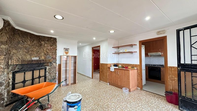 Foto 50174a04-741d-4c47-bd89-5f2ab684f57c. Casa amb calefacció aparcament piscina a Carlet