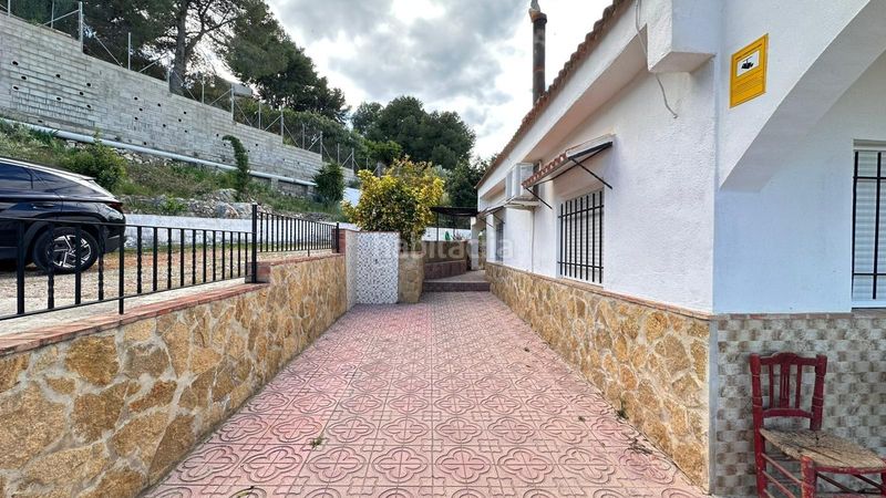 Foto 6617ea63-3839-4d77-bf57-88285a9d6913. Casa amb calefacció aparcament piscina a Carlet