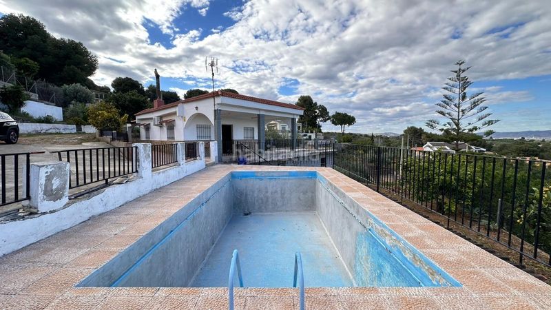 Foto 9f6dc8e4-2b4c-4b37-82fb-ceb343930935. Casa amb calefacció aparcament piscina a Carlet