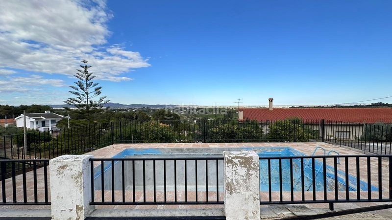 Foto aff69130-e079-4951-b110-3cb64c244ffd. Casa amb aparcament piscina a Carlet