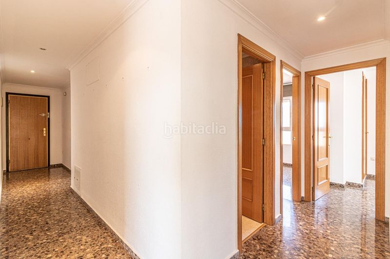 Foto 095f1556-9ce1-44bb-8694-e6403f407c48. Pis amb aparcament a pueblo de Cullera Cullera