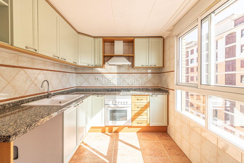 Foto 2a497d30-2f8d-41fd-9f23-784652038951. Pis amb aparcament a pueblo de Cullera Cullera