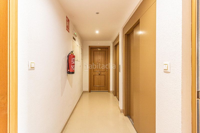 Foto 5086ac3a-7e24-4b35-814d-e56c5ee1a4e7. Pis amb aparcament a pueblo de Cullera Cullera