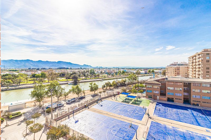 Foto 5ca5ead6-d9cc-41f0-bab8-bd9ef1f7e381. Pis amb aparcament a pueblo de Cullera Cullera