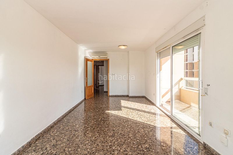 Foto 6572030c-9a2b-4482-8b30-4d933fc7e421. Pis amb aparcament a pueblo de Cullera Cullera