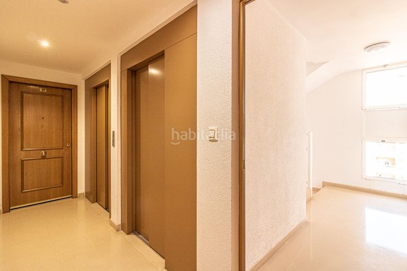 Foto f06a78c5-0737-4bcd-8f70-5aec46dd4869. Pis amb aparcament a pueblo de Cullera Cullera