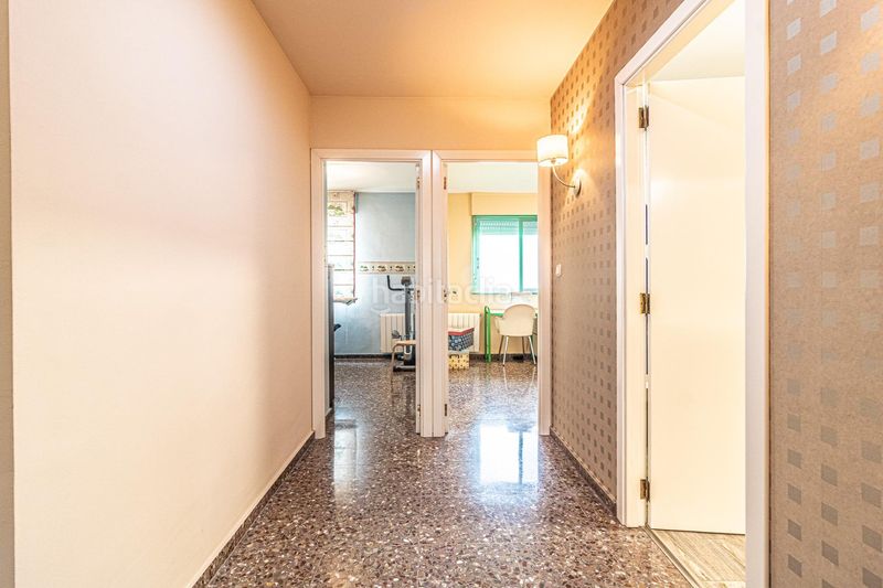 Foto 83a895b2-2c34-4de2-a358-5e0cfb946230. Casa adossada amb aparcament a Carlet