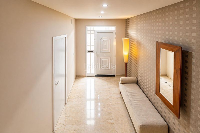 Foto be53ca69-93ad-4c1c-a717-14f0fc27b9d8. Casa adossada amb aparcament a Carlet