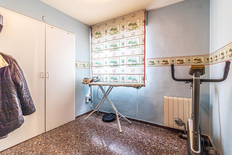 Foto f38f10b4-7394-4ba8-9081-c38e32a205c7. Casa adossada amb aparcament a Carlet