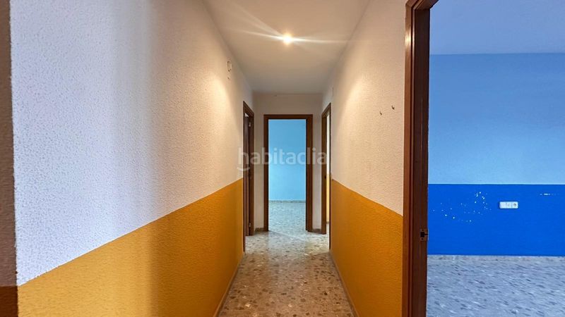 Foto cd289ea6-0ef8-4332-9176-cf5910535dc0. Pis a Carcaixent