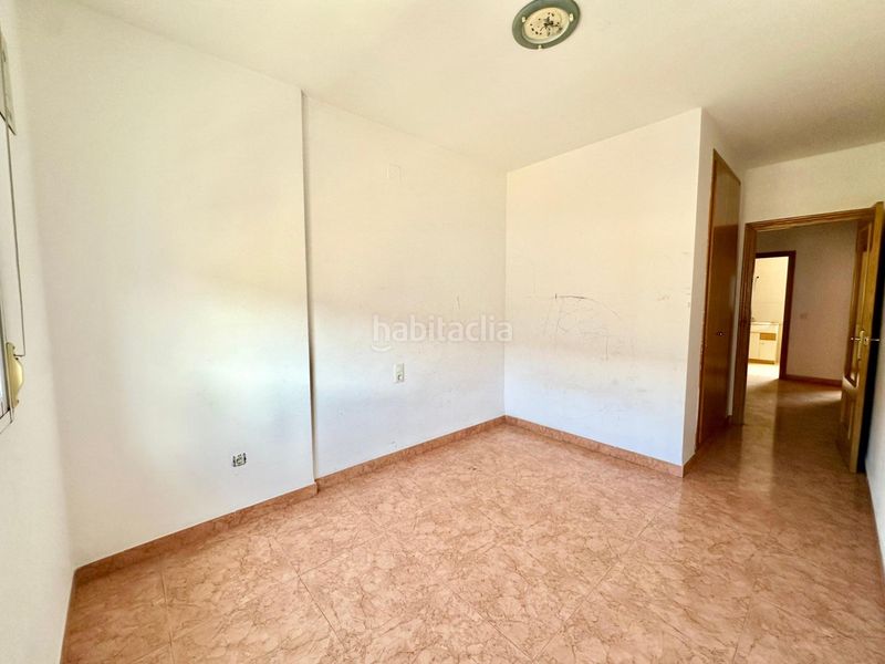 Foto 026a606b-bb50-4efb-b381-3e104be41a6a. Casa adossada amb aparcament a Carlet