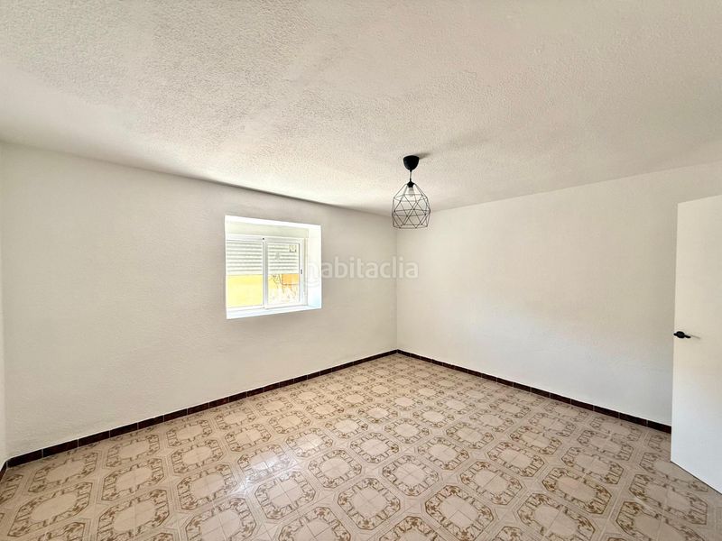 Foto f21d6d4a-83c6-4505-ab34-ebd4580584b5. Casa a Carcaixent