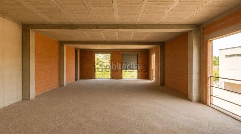 Foto 649a769f-770f-421c-b1ba-fd4f9de55ff5. Edificio  completo alta rentabilidad para inversión y promoción en Manuel