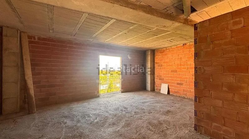 Foto eb332135-a20f-4c80-a0bc-5d4367f6f9eb. Edificio  completo alta rentabilidad para inversión y promoción en Manuel