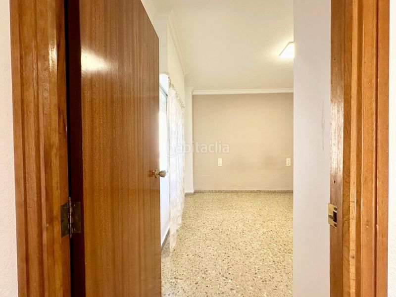 Foto 75d6dd80-8695-4ad4-ad66-ea5a60fc173e. Pis a Carlet