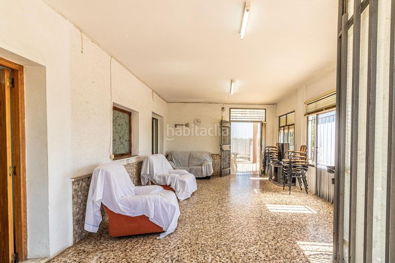 Foto 01f424f7-8684-4432-a385-fa2e6a64b786. Xalet amb aparcament piscina a Carlet