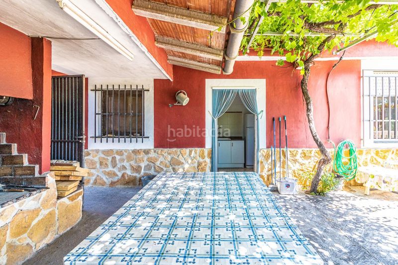 Foto 1fe14a3a-b29e-4a5e-8d0a-9bc4b07a0e2c. Xalet amb aparcament piscina a Carlet