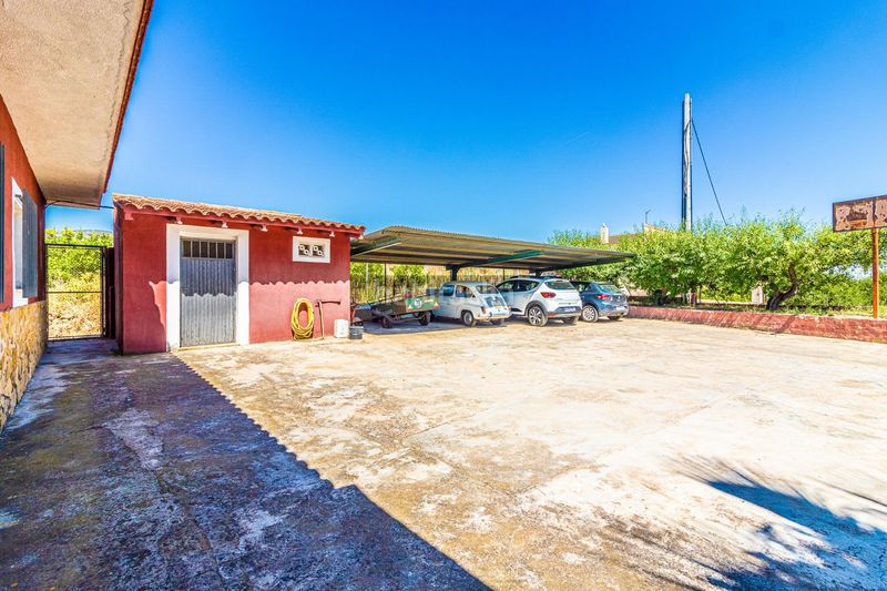 Foto 5a19fb8b-d275-4847-80cc-0c0831397d36. Xalet amb aparcament piscina a Carlet
