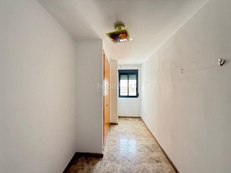 Foto bd3b5f14-0bfe-43d7-a63f-69c02976d072. Pis a Monserrat
